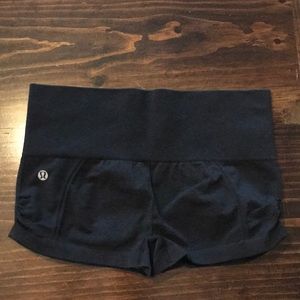 Lululemon spandex shorts